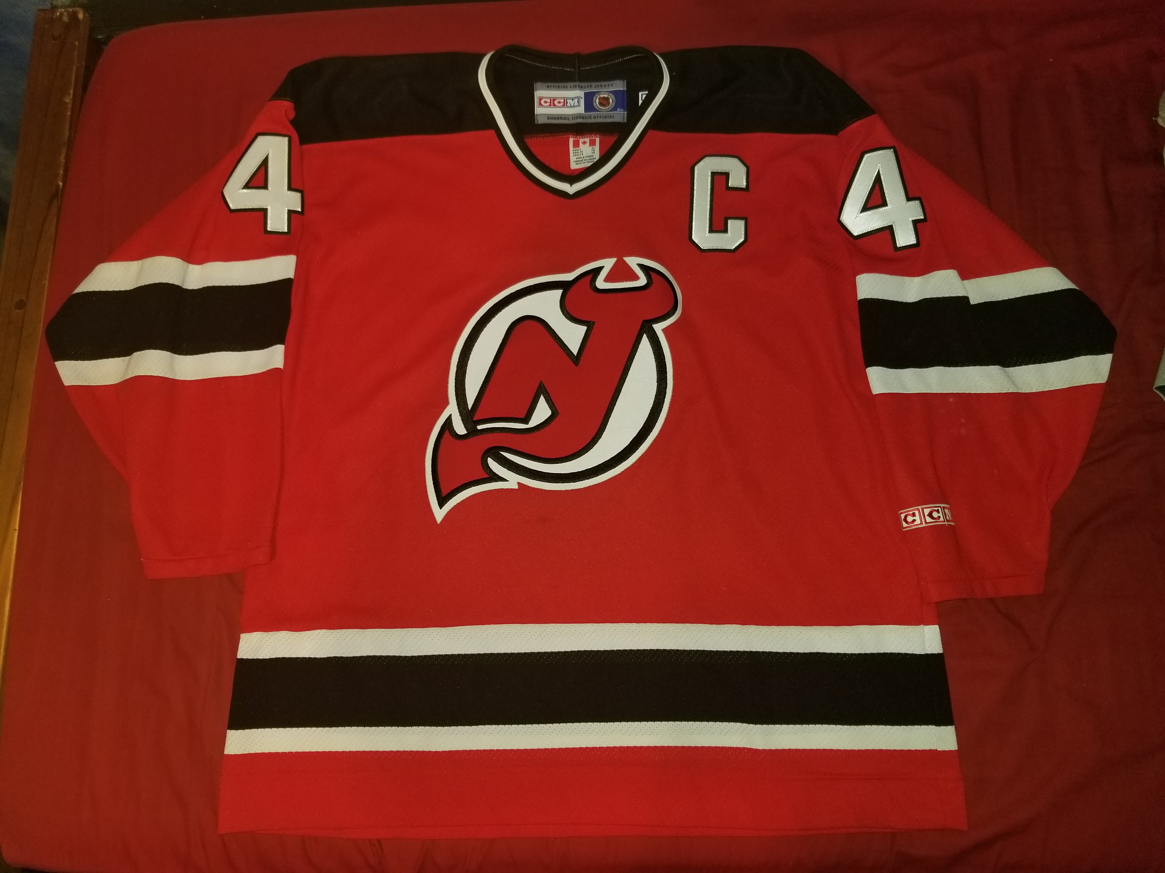 Devils Home Red Stevens 2004 Front