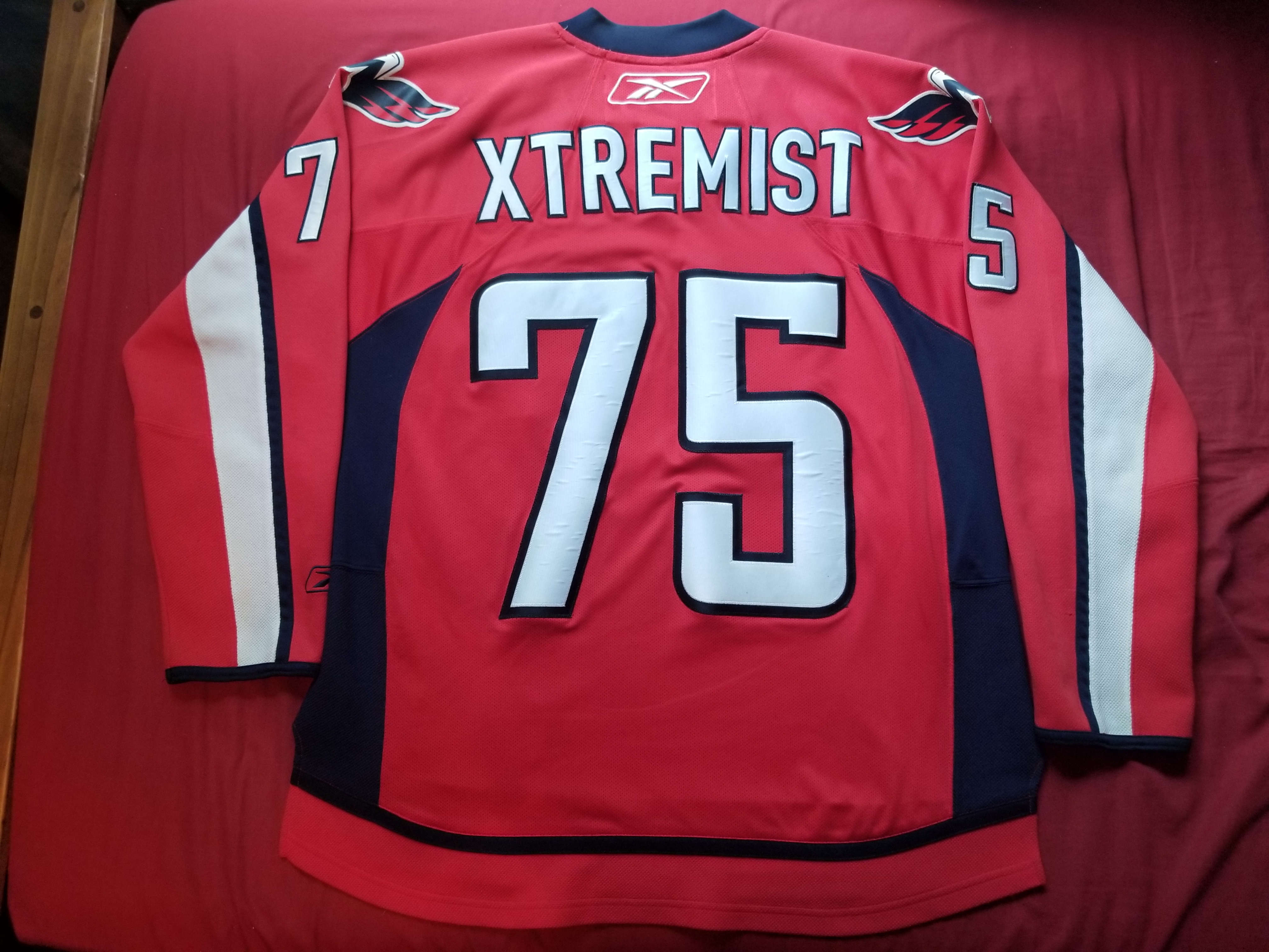 Capitals Home Red X75 2007 Back